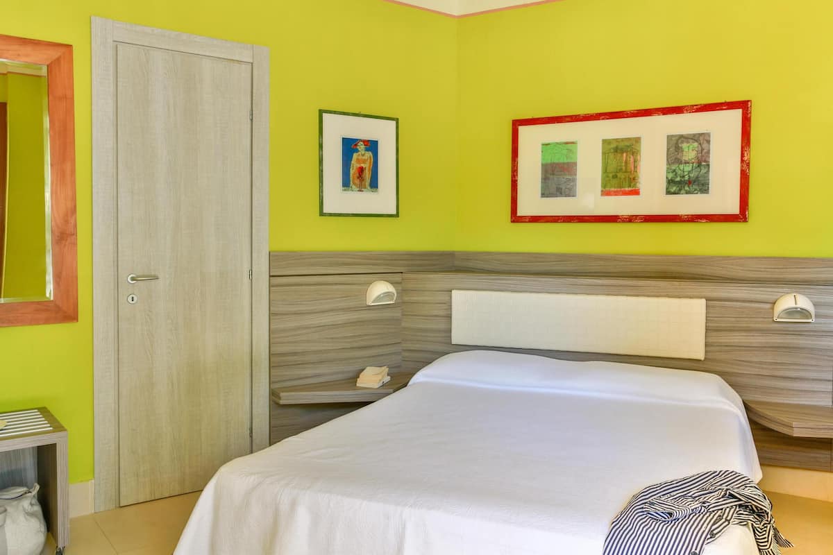 Eenvoudige studio | 3 slaapkamers, beddengoed
