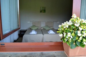 Yksilöllisesti sisustettu, yksilöllisesti kalustettu