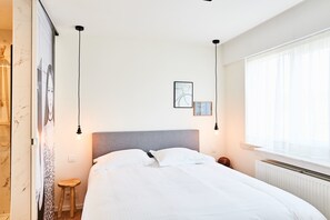 Villa | 8 bedrooms, in-room safe, soundproofing, iron/ironing board - Villa Paradis (Koksijde)