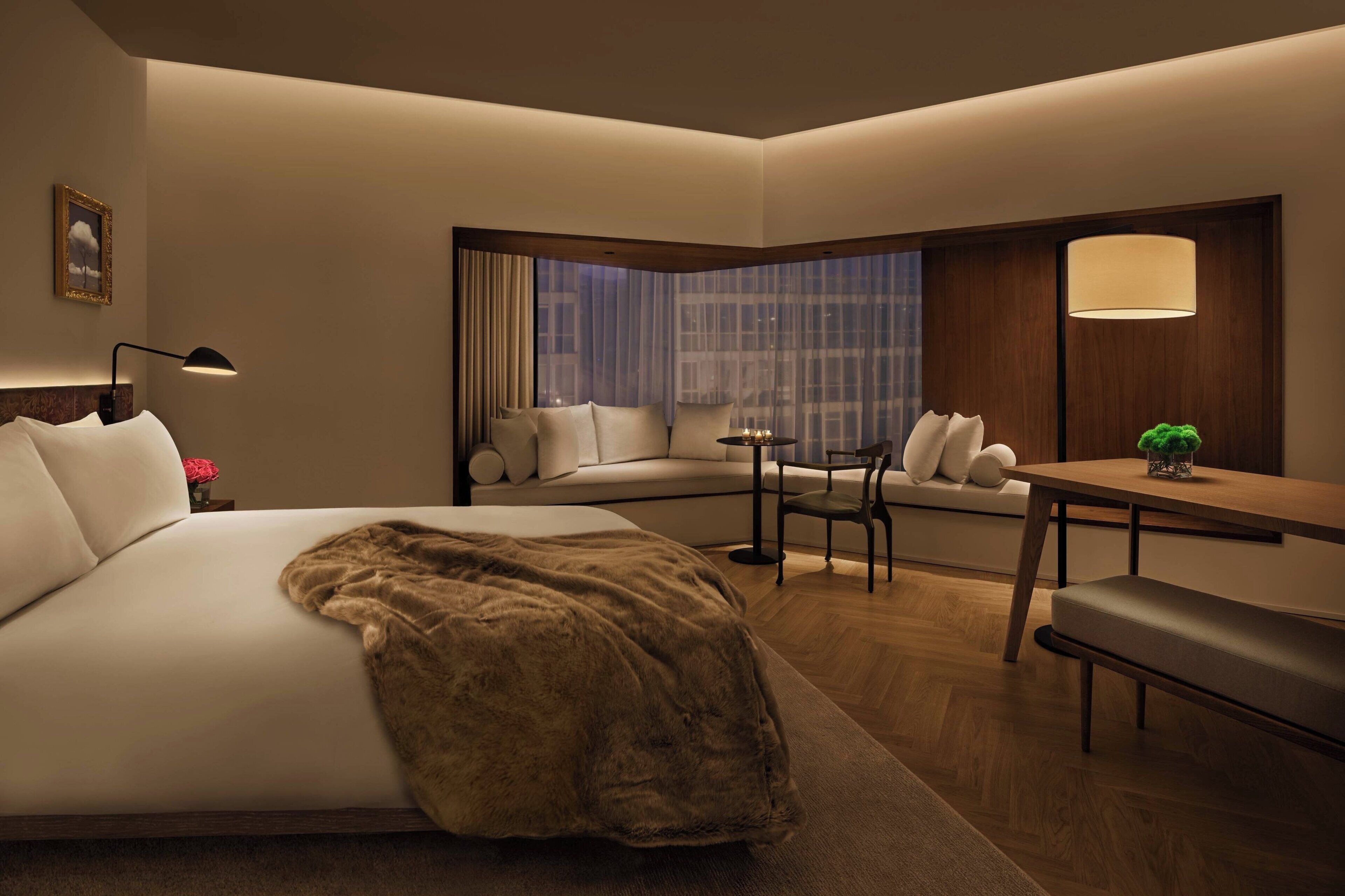 suite, 1 king bed, non smoking, corner (city view) | 1 bedroom, frette italian sheets, premium bedding, down duvets