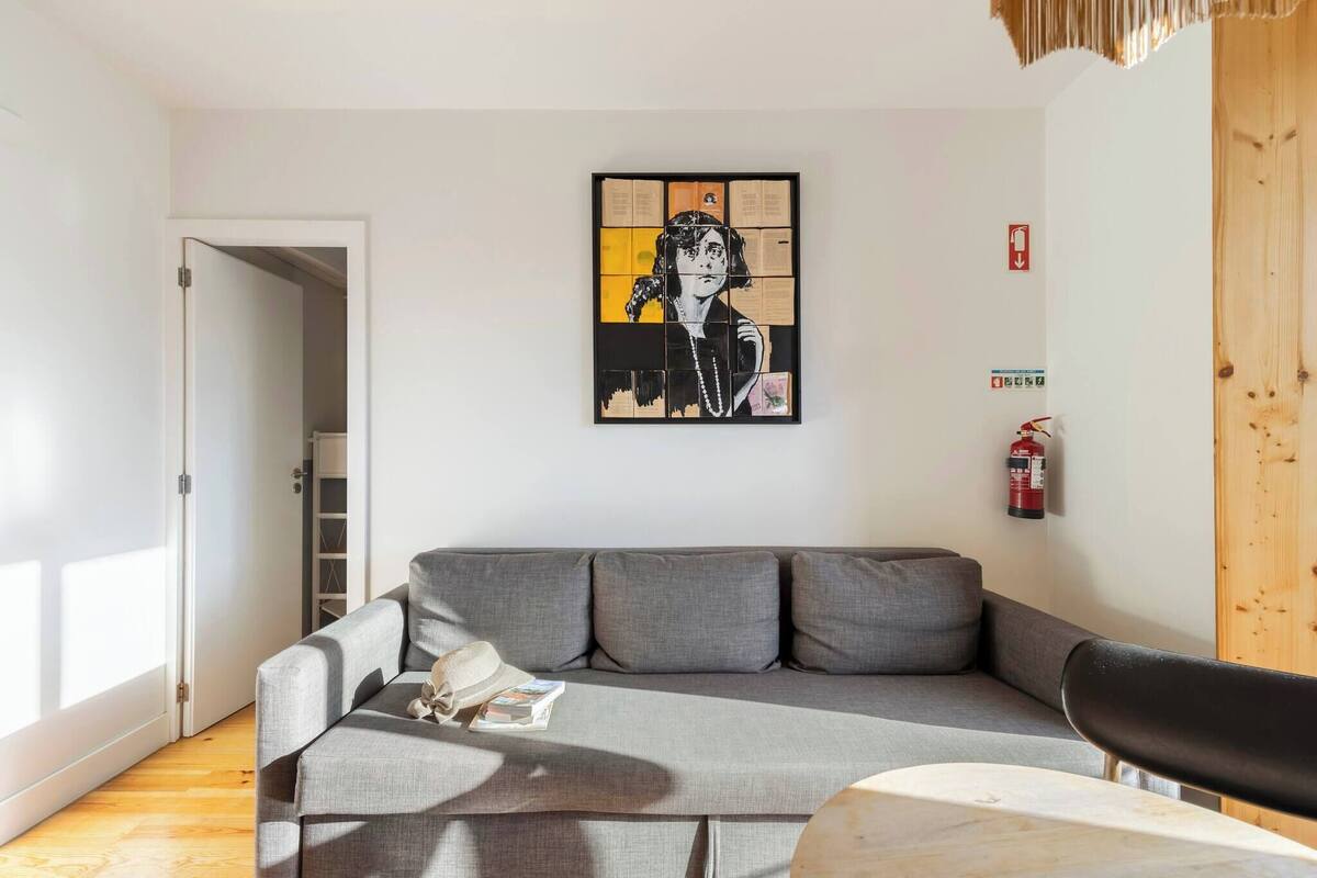Apartment, 1 Bedroom, Pool Access | Living room | Smart TV