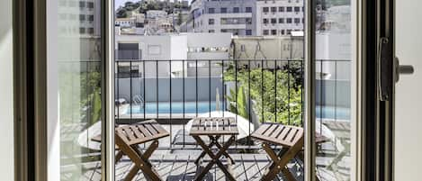 Monolocale Romantico, balcone, vista città | Vista del balcone