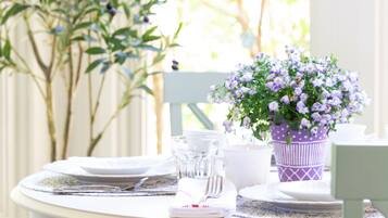 Desayuno a la carta incluido todos los días