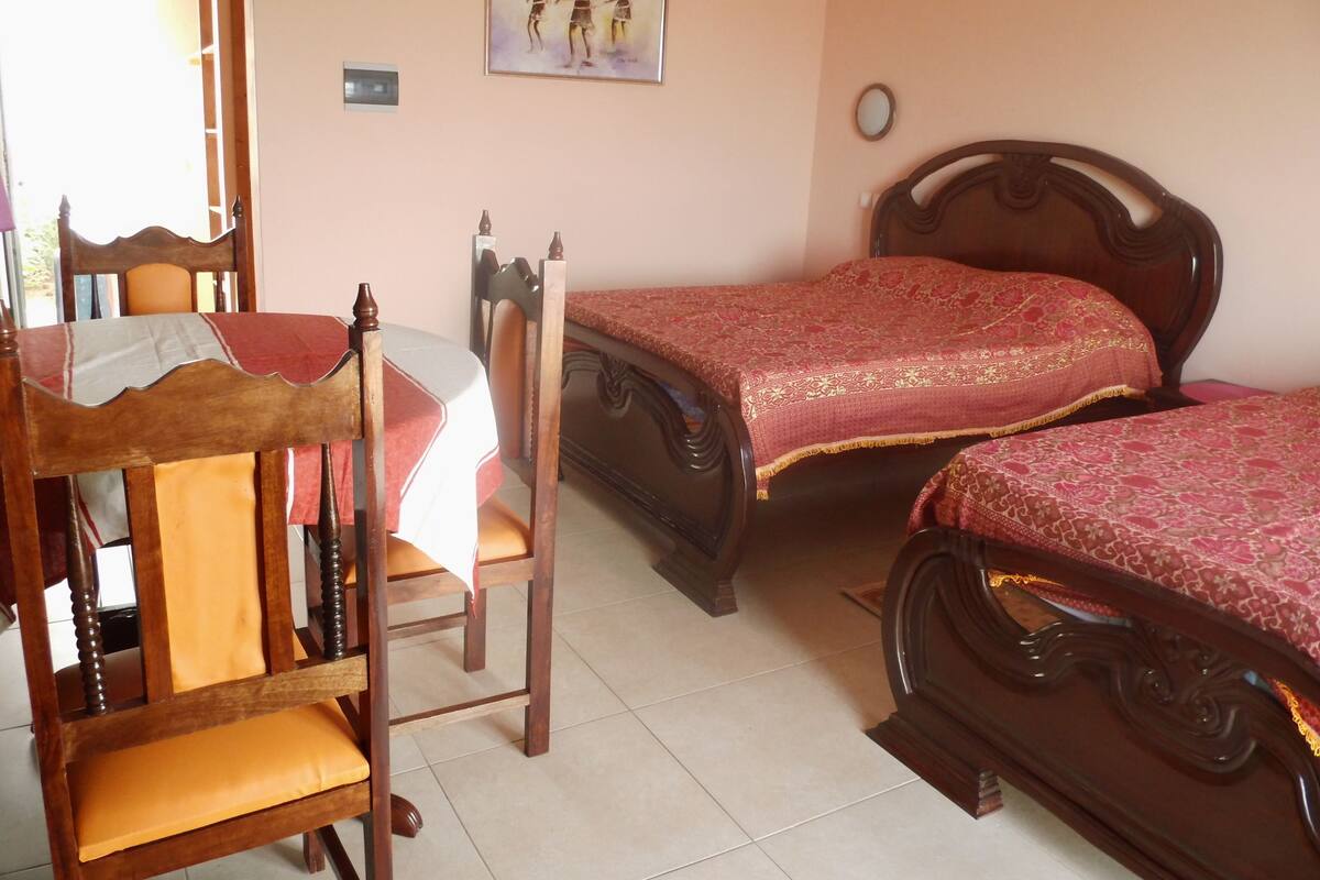 Chambre Triple Familiale, plusieurs lits (Coral) | Équipements de la chambre