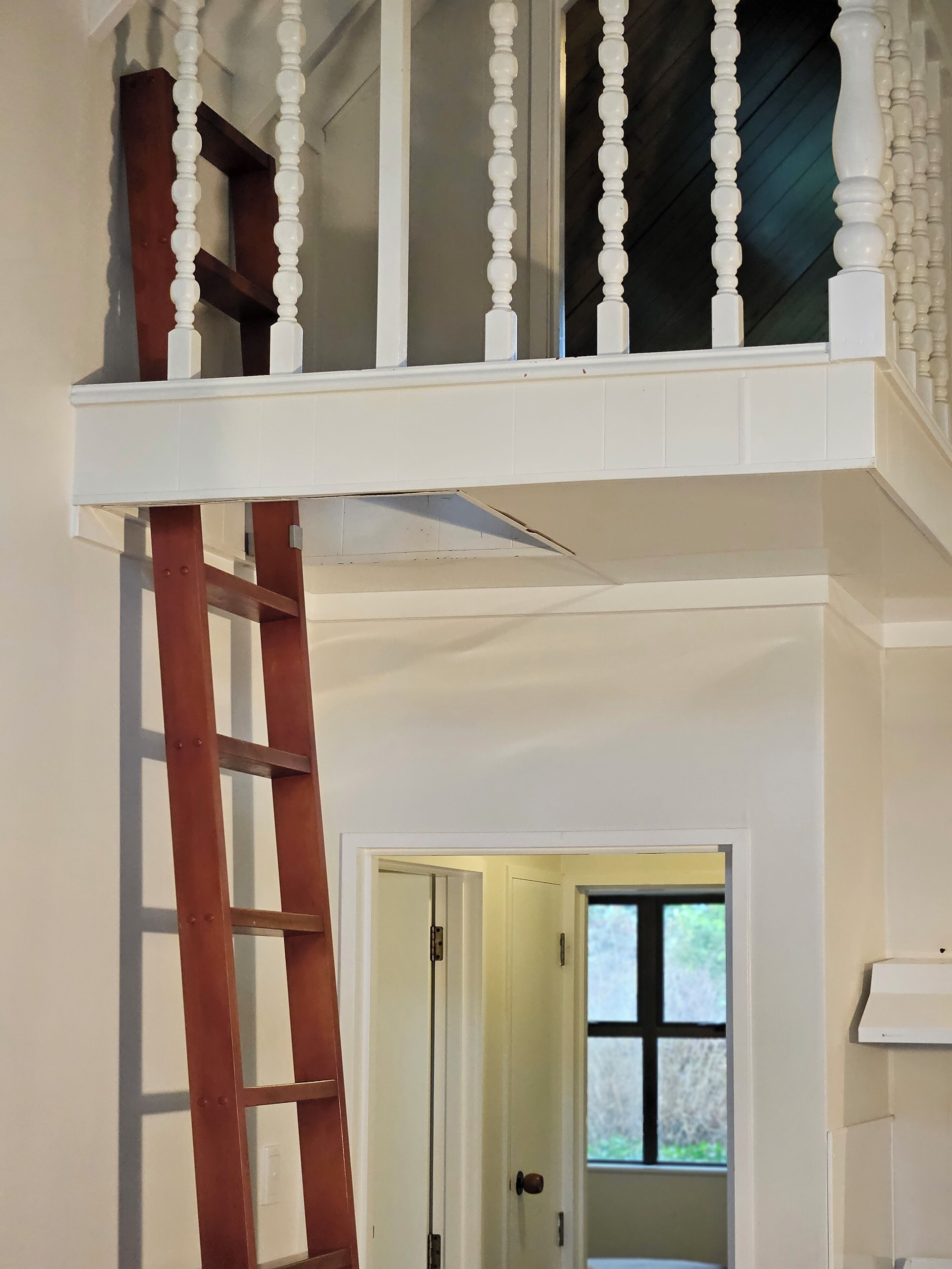Habitación familiar | Cortinas opacas, wifi gratis, ropa de cama