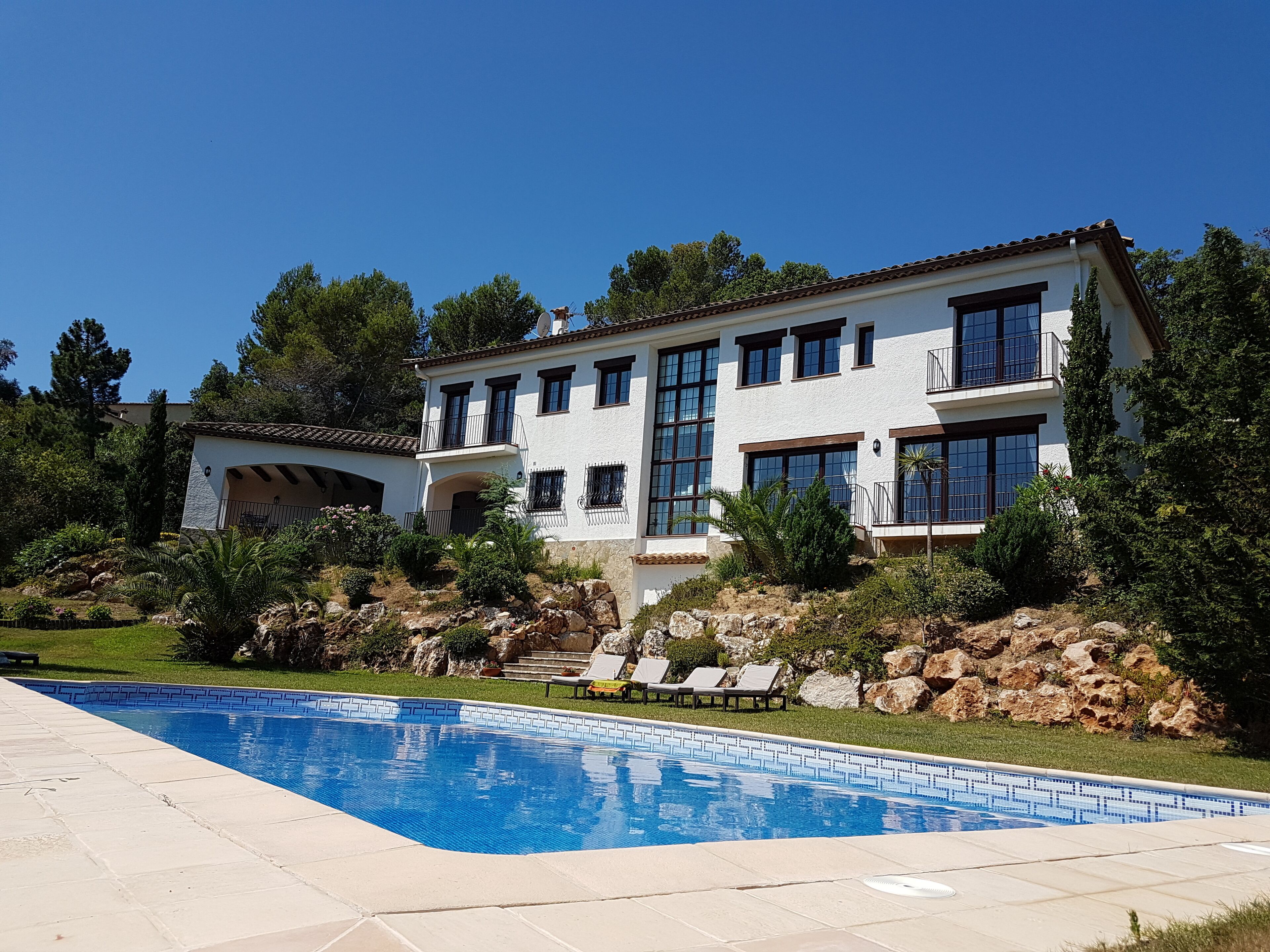 Spacious Villa, Golf Costa Brava, View ,, Large Terrace, Pool 6x12m