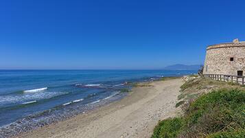 Playa en los alrededores