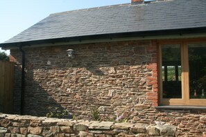 Exterior detail - South Milton.Stunning New Stone cottage close to beautiful beaches   (South Milton)
