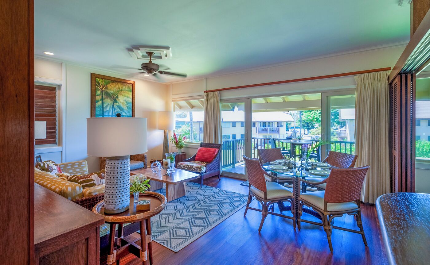 Hanalei Colony Resort E3-completely updated inside,romantic beachfront resort