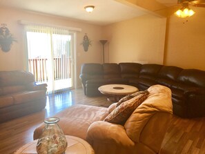 Smart TV, video games, DVD player