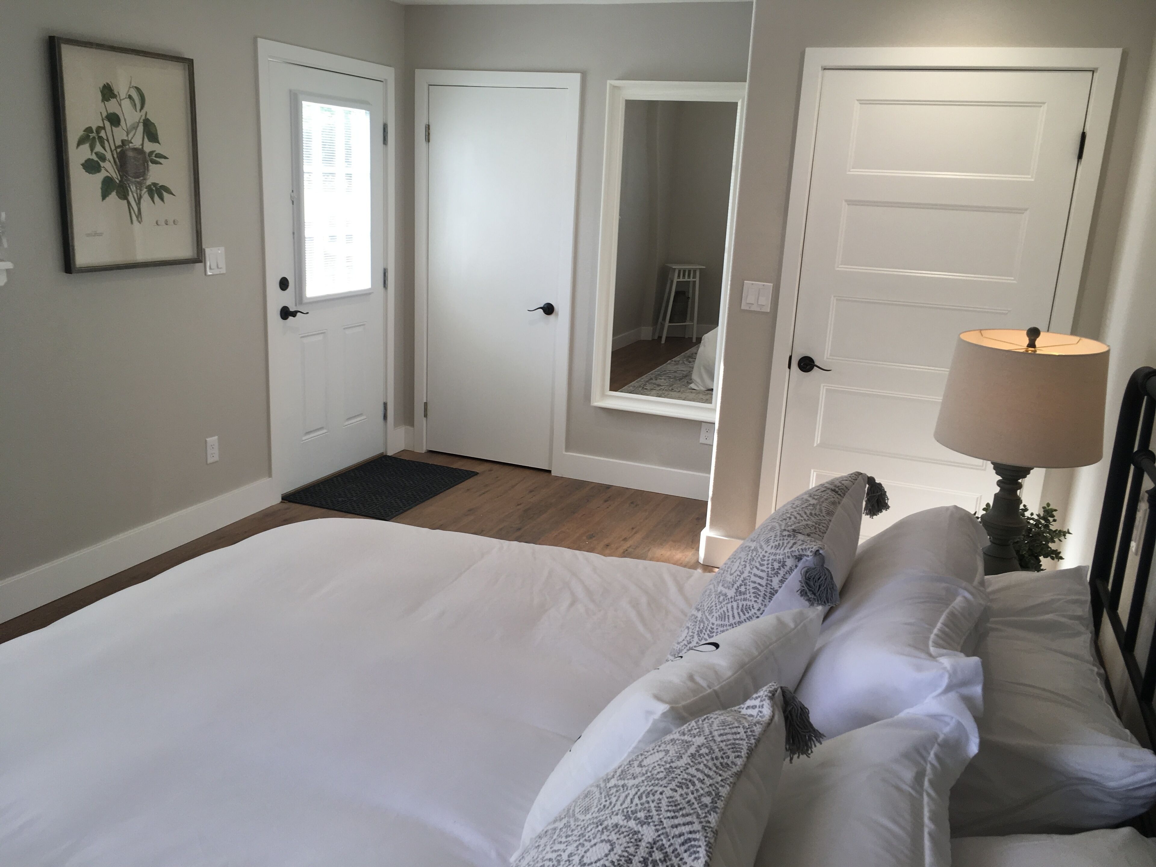 2 chambres, fer et planche à repasser, lit parapluie, Wi-Fi gratuit