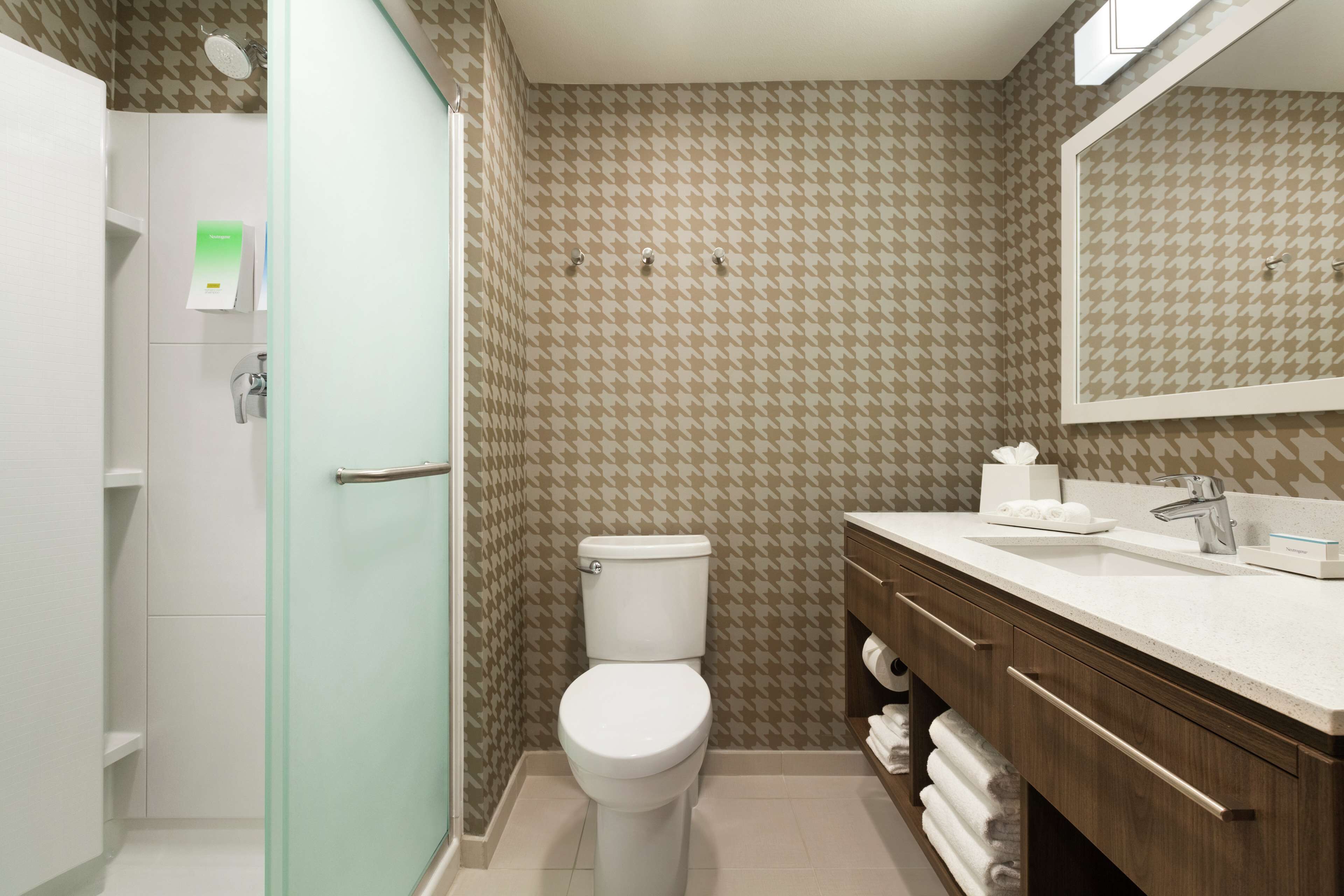 Bathroom shower