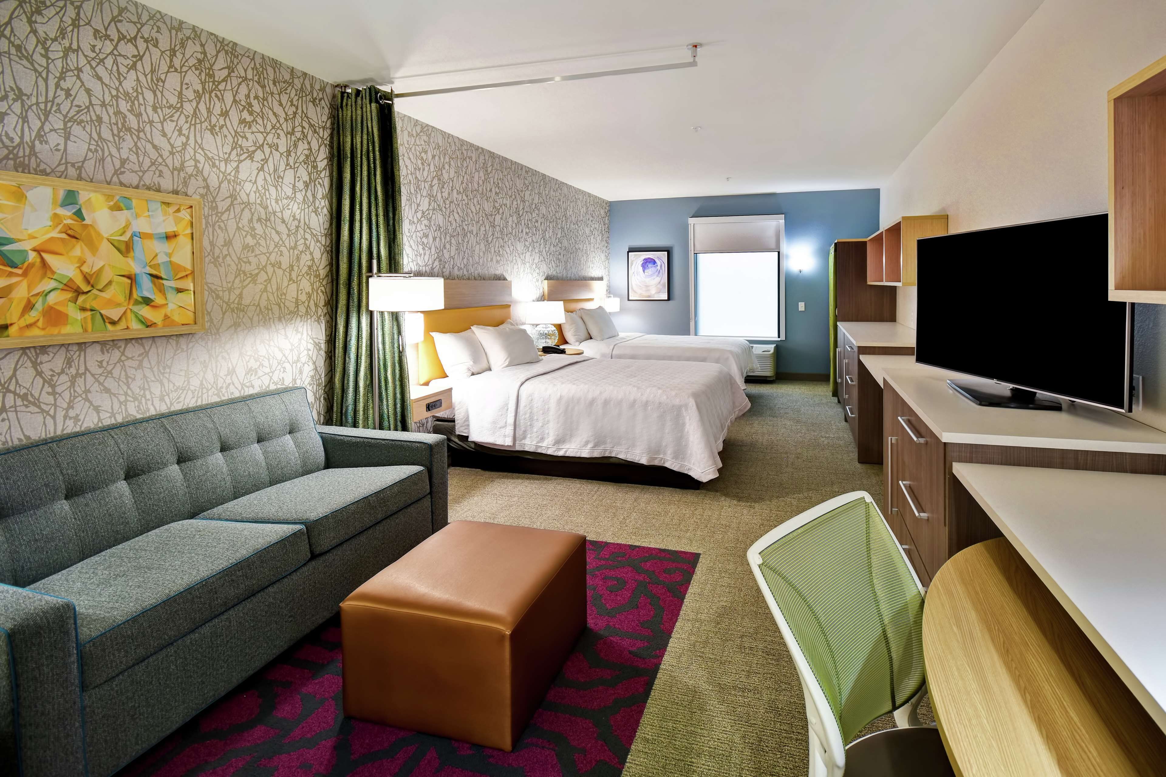 in-room safe, desk, laptop workspace, iron/ironing board