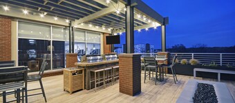 雅典市中心大学区希尔顿欣庭酒店