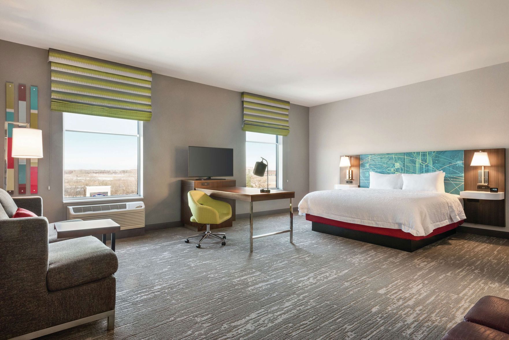 In-room safe, free WiFi, bed sheets