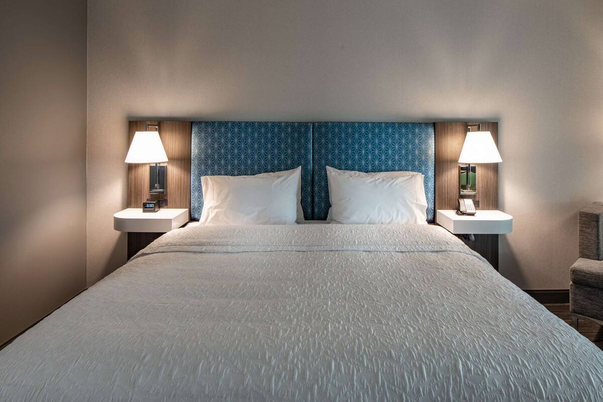 In-room safe, desk, laptop workspace, free cots/infant beds