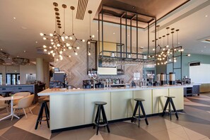 Bar (on property) - Hilton Garden Inn Doncaster Racecourse (Doncaster)