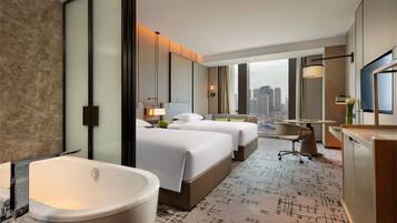 Executive Twin Room | Down duvets, minibar, in-room safe, desk