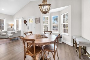 Dining - Walk to Beach + Pool Access | Cozy Stay at Elsie's Cove (Santa Rosa Beach)