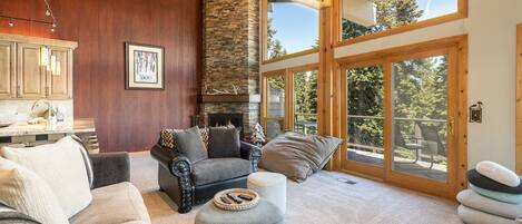 TV, fireplace, DVD player