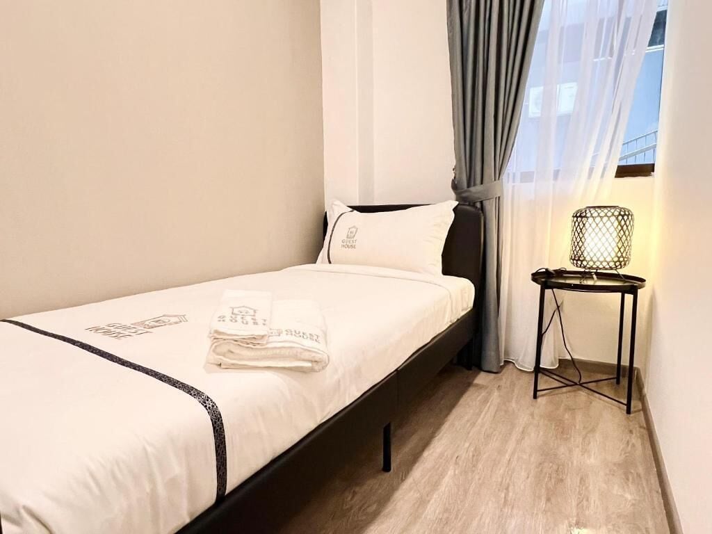 Single Common Bathroom | 低刺激性寝具、WiFi (無料)、ベッドシーツ