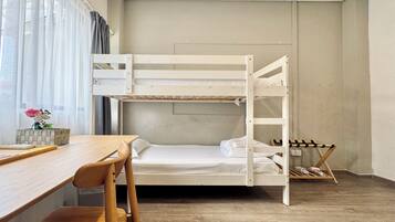 Family Common Bathroom | Literie hypoallergénique, Wi-Fi gratuit, draps fournis