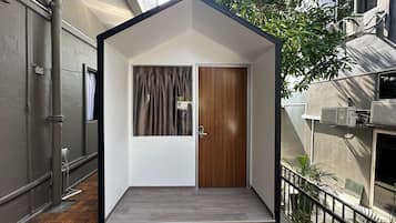 Single Room | Hypo-allergenic bedding, free WiFi, bed sheets