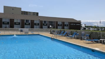 Seasonal outdoor pool