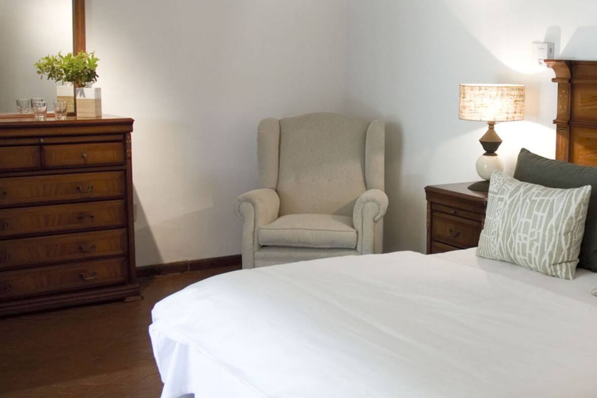 In-room safe, iron/ironing board, free WiFi, bed sheets