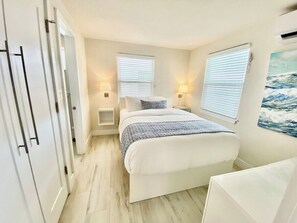 1 soverom, strykejern/-brett, reiseseng for barn og wi-fi (inkludert)