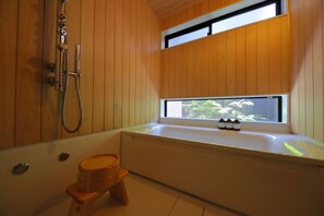 House, 2 Bedrooms (East) | Bathroom | Separate tub and shower, deep soaking tub, free toiletries - Houka (Kyoto)