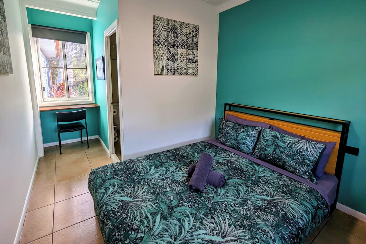Comfort Double Room, 1 Queen Bed, Private Bathroom