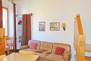 TV, lareira