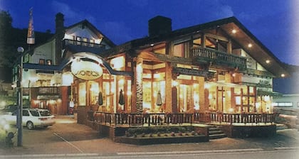 Hotel Shirakabako Sakaeen