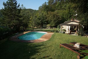 Piscine extérieure, piscine chauffée