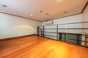 Family Room | Free WiFi - Blue Motel (Boryeong)