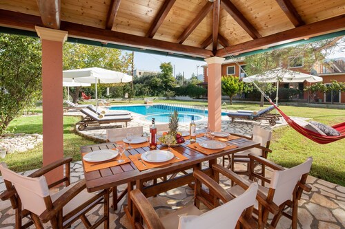 Villa Vasiliki: A traditional detached house in an amazing landscape, with private swimming poo