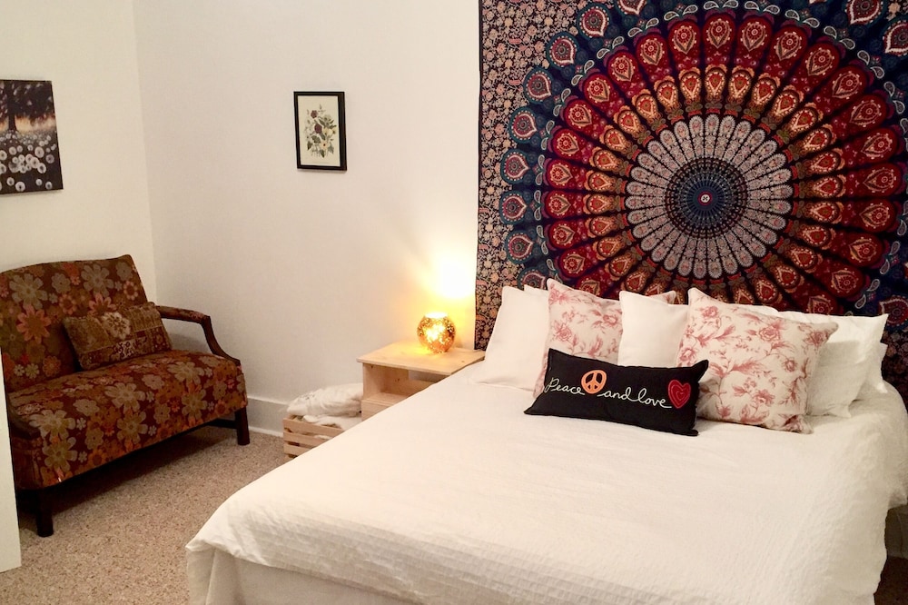 Hotel Woodstock - Queen Anne's Lace Suite