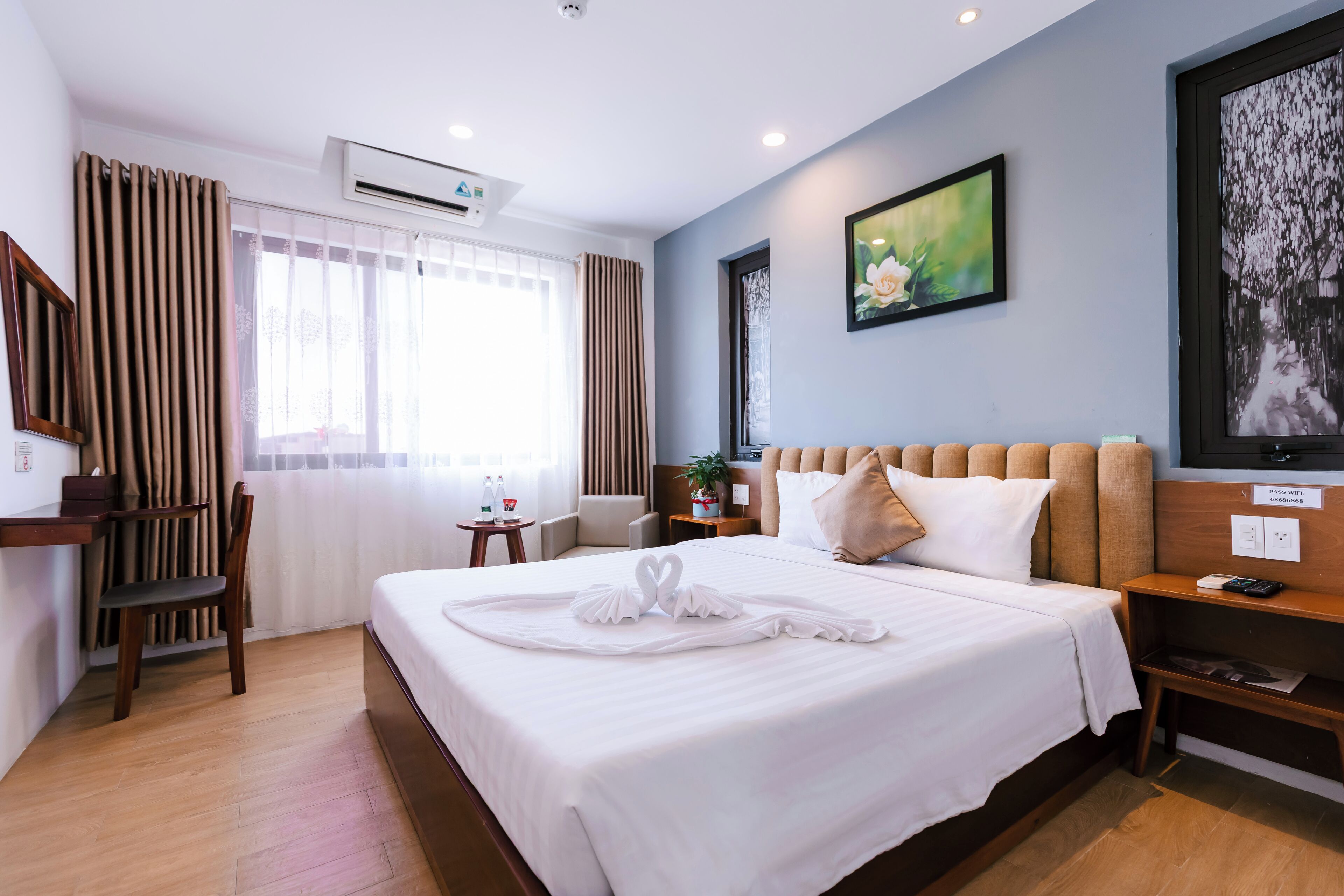 Standard Double or Twin Room | Minibar, in-room safe, desk, blackout curtains