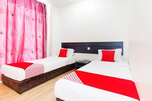 Iron/ironing board, Internet - Hotel O I Boutique Hotel (Petaling Jaya)