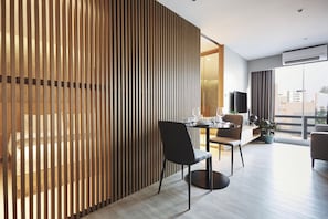 One Bedroom | วิวเมือง