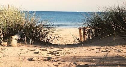 Duinoord 22 bungalow with privacy in green holiday environment