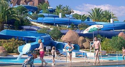 Luxusvilla mit Privatpool in hübschem Dorf, jetzt mit WLAN