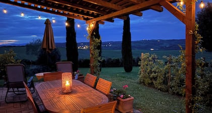 Montalcino Villa - Breathtaking Views of the Val d'Orcia