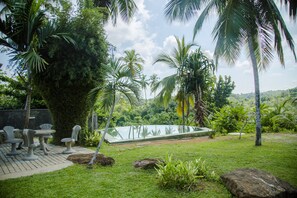 Piscina externa