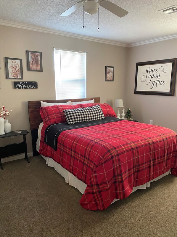 2 Schlafzimmer, Bügeleisen/Bügelbrett, kostenloses WLAN, Bettwäsche