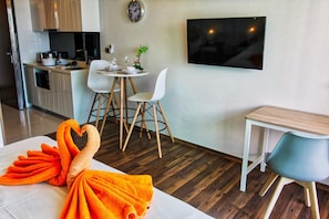 Suite, Ocean View | Room amenity - The Peak Towers Pattaya (Pattaya)