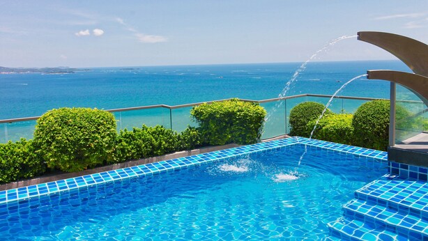 Unclassified image, 1 of 26, button - The Peak Towers Pattaya (Pattaya)