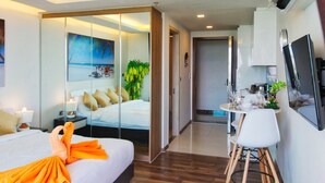 Unclassified image, 3 of 26, button - The Peak Towers Pattaya (Pattaya)
