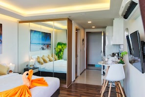 Suite, Ocean View | Room amenity - The Peak Towers Pattaya (Pattaya)